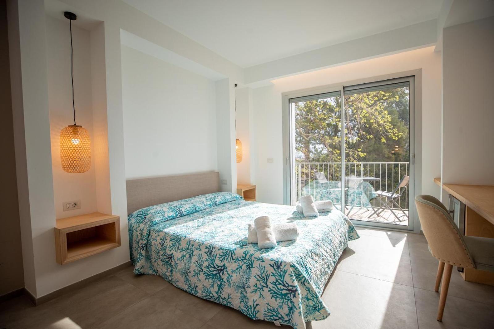 Antares Rooms And Suites Olbia Dış mekan fotoğraf
