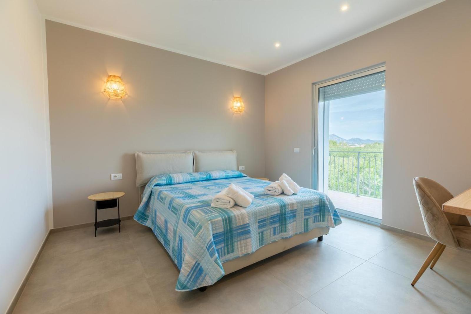 Antares Rooms And Suites Olbia Dış mekan fotoğraf